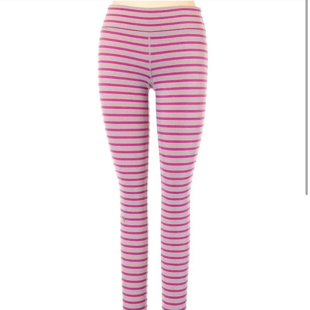 Soft Under Armour leggings - size Medium